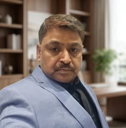 LICHFL Agent in Agra